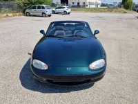 Usata Mazda MX5 140 CV (102 kW) 1998 Verde Cabrio