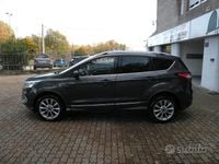 Usata Ford Kuga Vignale 180 CV (132 kW) 2018 Grigio SUV