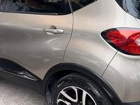 Usata Renault Captur 110 CV (80 kW) 2014 Nero SUV