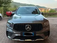 Usata Mercedes GLB200 163 CV (119 kW) 2023 Grigio SUV