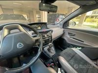 Usata Lancia Ypsilon Gold 69 CV (50 kW) 2014 Marrone Utilitaria