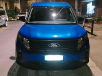 Usata Ford Tourneo Titanium 2024 Blu Monovolume