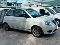Usata Lancia Ypsilon 69 CV (50 kW) 2011 Bianco Utilitaria