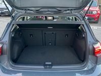 Usata VW Golf VIII Life 110 CV (80 kW) 2022 Grigio Berlina