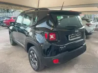 Usata Jeep Renegade Longitude 140 CV (102 kW) 2016 Nero SUV