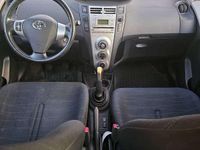 Usata Toyota Yaris Sol 75 CV (55 kW) 2007 Blu/azzurro Utilitaria