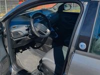 Usata Lancia Ypsilon 69 CV (50 kW) 2016 Grigio Utilitaria