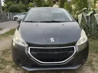 Usata Peugeot 208 Access 82 CV (60 kW) 2014 Utilitaria