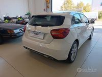 Usata Mercedes A180 Premium 109 CV (80 kW) 2017 Bianco Berlina