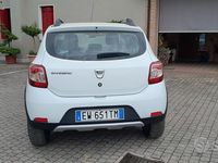 Usata Dacia Sandero Stepway 90 CV (66 kW) 2014 Bianco Berlina