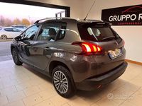Usata Peugeot 2008 Active 75 CV (55 kW) 2017 Grigio SUV