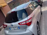 Usata Toyota Yaris Edition 73 CV (53 kW) 2019 Grigio