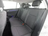 Usata VW Golf VIII Life 150 CV (110 kW) 2022 Argento riflesso Berlina