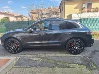 Usata Porsche Macan T 197 CV (144 kW) 2024 Grigio SUV