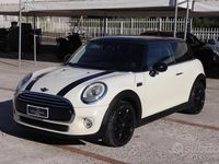 Usata Mini Cooper D 116 CV (85 kW) 2016 Beige Utilitaria
