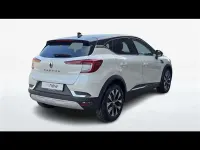 Usata Renault Captur Techno 101 CV (74 kW) 2023 Bianco SUV
