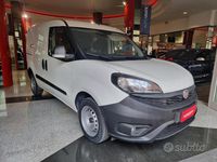 Usado Fiat Doblò Easy 95 HP (69 kW) 2021 Branco Monovolume