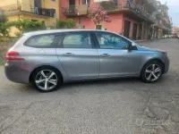 Usata Peugeot 308 Business-Line 120 CV (88 kW) 2015 Grigio Station wagon