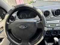 Usata Ford Fiesta 68 CV (50 kW) 2005 Verde Utilitaria