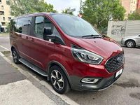 Usata Ford Tourneo Active 185 CV (136 kW) 2021 Rosso carmine metallizzato Monovolume