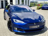 Usata Tesla Model S 380 kW (517 CV) 2017 Blu/azzurro Utilitaria