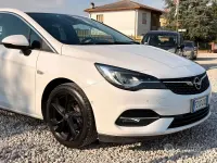 Usata Opel Astra GS Line 105 CV (77 kW) 2020 Bianco Berlina