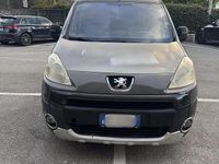 Usata Peugeot Partner Tepee 92 CV (67 kW) 2012 Nero Monovolume