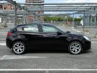 Usata Alfa Romeo Giulietta Exclusive 170 CV (125 kW) 2012 Nero Utilitaria