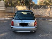 Usata Nissan Micra 57 CV (41 kW) 1998 Grigio Utilitaria