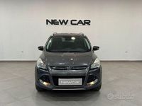Usata Ford Kuga Titanium 120 CV (88 kW) 2016 Grigio SUV