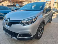 Usata Renault Captur Intens 120 CV (88 kW) 2016 Grigio SUV