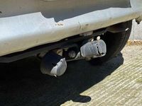 Begagnad Toyota Yaris Luna 86 HK (63 kW) 2000 Silver Sedan