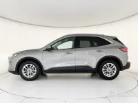 Usata Ford Kuga Titanium 120 CV (88 kW) 2022 Grigio SUV