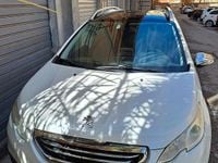 Usata Peugeot 2008 115 CV (84 kW) 2015 Bianco SUV