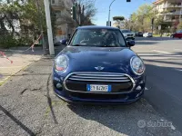 Usata Mini Cooper D Business 116 CV (85 kW) 2015 Blu Utilitaria