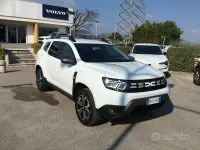Usata Dacia Duster Journey 116 CV (85 kW) 2023 Bianco SUV