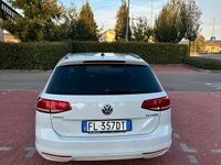 Usata VW Passat 120 CV (88 kW) 2017 Bianco Station wagon