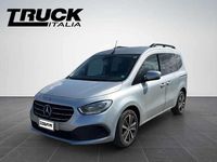 Usata Mercedes 180 116 CV (85 kW) 2023 Argento Berlina