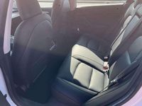 Usata Tesla Model 3 Standard Range 88 kW (120 CV) 2023 Bianco Berlina