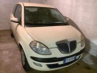 Usata Lancia Ypsilon 95 CV (69 kW) 2005 Beige Utilitaria