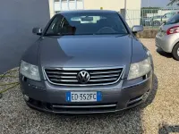 Usata VW Phaeton 239 CV (175 kW) 2010 Grigio Berlina
