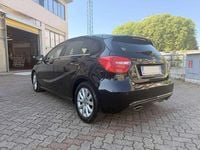 Usata Mercedes A180 Executive 122 CV (89 kW) 2015 Nero Berlina