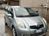 Begagnad Toyota Yaris Sol 87 HK (63 kW) 2007 Silver Sedan