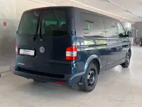 Usata VW Caravelle 180 CV (132 kW) 2014 Grigio Furgone
