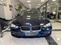Usata BMW 318 Luxury Line 163 CV (119 kW) 2016 Bluazzurro Station wagon