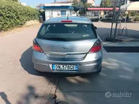 Usata Opel Astra 90 CV (66 kW) 2008 Berlina