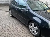 Usata VW Golf VI 105 CV (77 kW) 2008 Nero Utilitaria