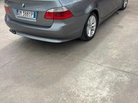 Usata BMW 530 235 CV (172 kW) 2007 Grigio Station wagon