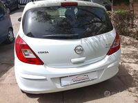 Usata Opel Corsa 85 CV (62 kW) 2013 Bianco Utilitaria