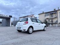 Usata Renault Clio II Dynamique 95 CV (69 kW) 2009 Berlina